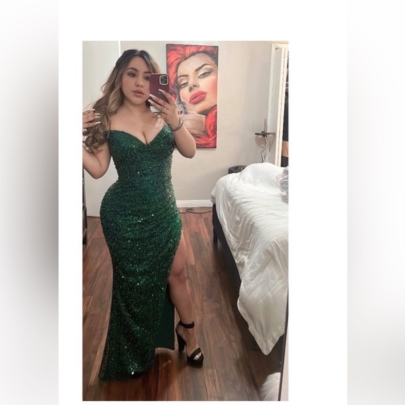 Cocktail Dress - Picture 5 of 6